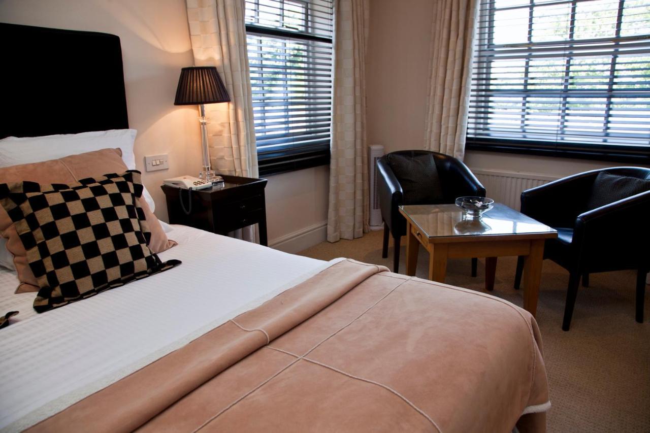 Rowton Hall Hotel And Spa Chester Exteriör bild