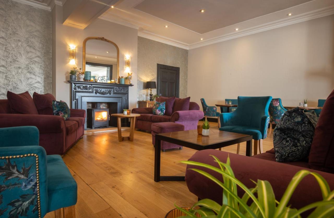 Rowton Hall Hotel And Spa Chester Exteriör bild