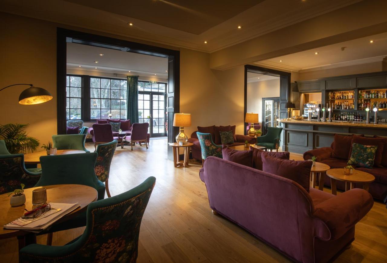 Rowton Hall Hotel And Spa Chester Exteriör bild