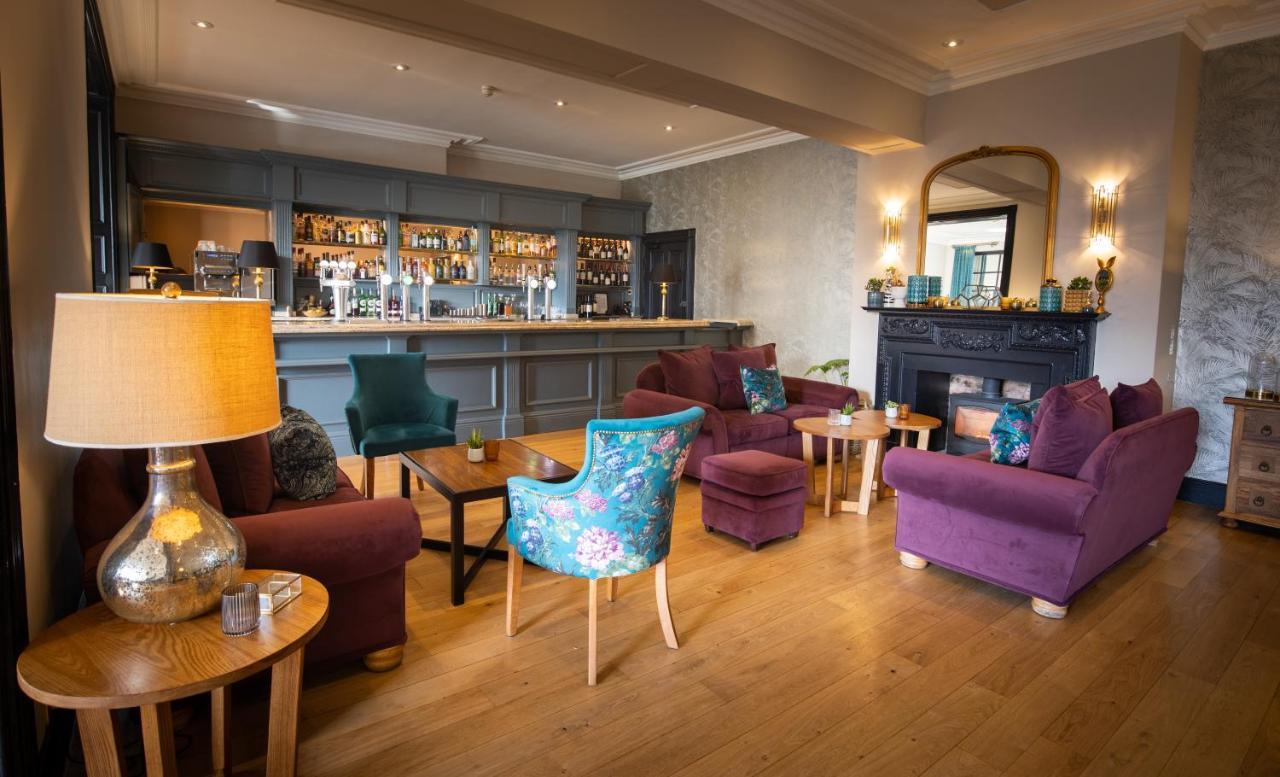 Rowton Hall Hotel And Spa Chester Exteriör bild