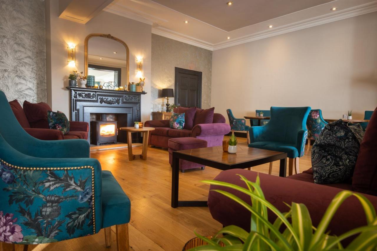 Rowton Hall Hotel And Spa Chester Exteriör bild