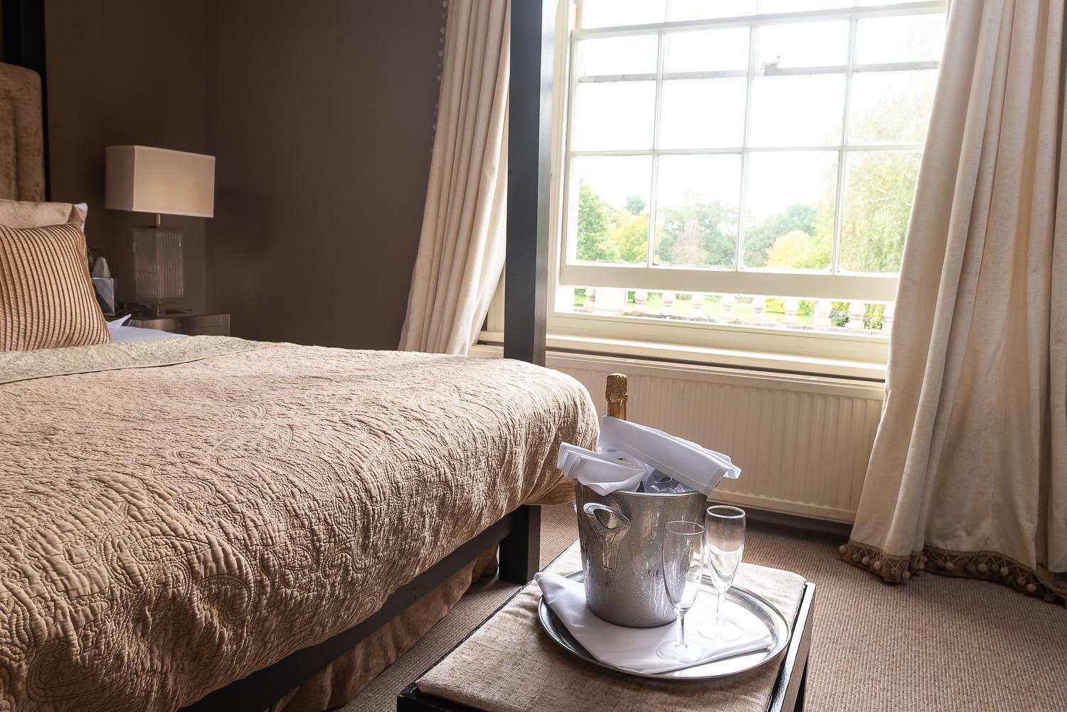 Rowton Hall Hotel And Spa Chester Exteriör bild